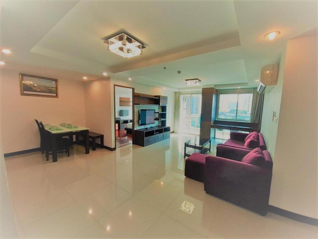Nice Residence Bangkok Exterior photo